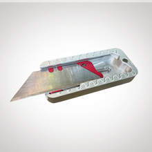 Load image into Gallery viewer, Rivery Utility Knife